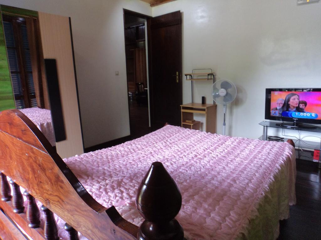 Hotel Jardim Botanico Me-Zochi Sao Tome Camera foto